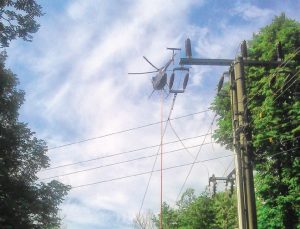 Prace przy liniach energetycznych